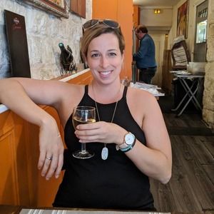 Meet your Posher, Anna